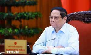 Thủ tướng: Đáp ứng đủ điện cho phát triển kinh tế-xã hội và nhu cầu của dân