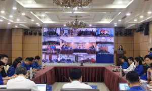 Tọa đàm Triển khai phong trào thi đua “Thanh xuân dâng Đảng” gắn với công tác phát triển Đảng trong học sinh, sinh viên 