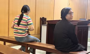 Tiền mất tật mang vì nhờ người 'chạy án' cho con