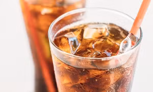 Cơ thể thay đổi thế nào khi tiêu thụ nhiều đồ uống có đường
