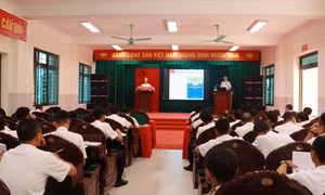 Phổ biến, giáo dục pháp luật tại Lữ đoàn 169