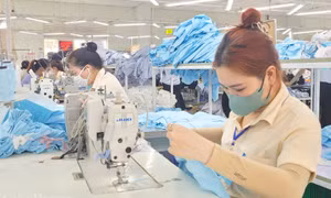 Xuất khẩu dệt may liệu có “cửa” phục hồi?