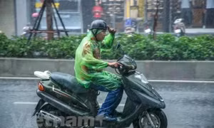 Nhiều khu vực có mưa dông, cảnh báo lũ quét và sạt lở đất