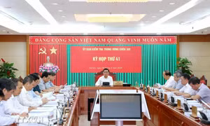 Ủy ban Kiểm tra Trung ương đề nghị xem xét, thi hành kỷ luật một loạt cán bộ