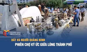 Phiên chợ ký ức giữa lòng thành phố