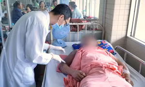 Thêm một nạn nhân vụ tạt axit tử vong