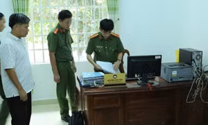 Trục lợi hơn 2 tỷ, nguyên Phó phòng Tài nguyên và Môi trường ở Bình Phước bị bắt