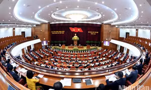 Trung ương thảo luận đề án tổng kết thi hành điều lệ Đảng