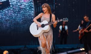 Concert của Taylor Swift 'sẽ mang một tỷ bảng cho Anh'