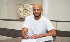Bayern bổ nhiệm HLV Vincent Kompany