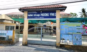 Một giáo viên ở Hậu Giang bị chém trong trường học