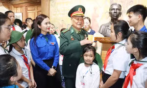 Thi đua tiếp bước chiến sĩ Điện Biên