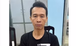 Thuê xe 10 triệu đồng/tháng rồi làm giả giấy tờ đem cầm cố lấy 140 triệu đồng