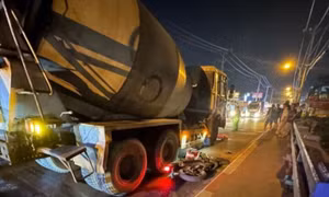 Trung úy CSGT bị xe bồn cán tử vong