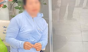 Bắt đối tượng nữ bị truy nã dưới vỏ bọc đưa đón trẻ thuê