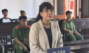 Trộm tiền của thầy bói