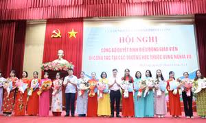 Hạ Long: 65 giáo viên tình nguyện xin luân chuyển đến công tác tại vùng khó