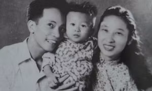 "Cánh chim Oanh của Mùa xuân Cách mạng"