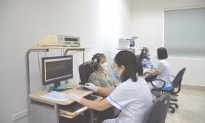 Đấu thầu mua sắm vật tư, hoá chất, thuốc men, phương tiện, dụng cụ