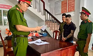 Bắt tạm giam kẻ mang ôtô thuê, giấy tờ giả đi cầm cố