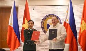Bộ trưởng Quốc phòng Phan Văn Giang thăm chính thức Philippines