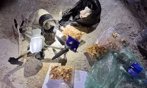 Triệt phá ổ nhóm dùng drone giao ma túy