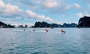 Hạn chế giao thông đường thuỷ nội địa phục vụ tổ chức lễ hội "Vượt sóng Hạ Long-2024"