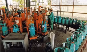 Giá gas bán lẻ trong nước tiếp tục tăng từ ngày mai 1/9