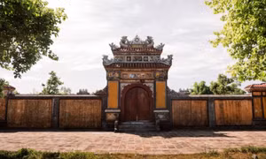 Khu mộ ba vua triều Nguyễn mở cửa đón khách