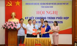 Hội nghị ký kết chương trình phối hợp tuyên truyền, phổ biến giáo dục pháp luật