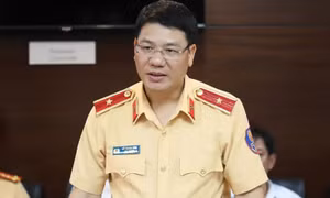 Sẽ đề xuất thí điểm thu nhỏ làn đường ôtô, dành một làn cho xe máy, buộc ôtô đi theo hàng