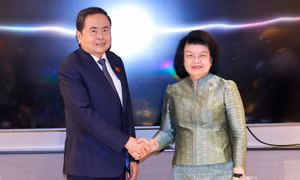 Chủ tịch Quốc hội Trần Thanh Mẫn gặp song phương các nhà lãnh đạo bên lề Đại hội đồng liên Nghị viện ASEAN lần thứ 46
