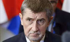 Cựu Thủ tướng CH Séc Andrej Babis bị tấn công trong lúc vận động tranh cử