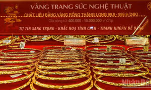 Giá vàng ngày 4/9: Vàng nhẫn, vàng miếng liên tục phá đỉnh