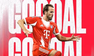 Kane ghi cú đúp, Bayern Munich thắng đậm Hamburg