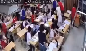 Bộ Giáo dục nêu hướng xử lý học sinh đè đầu, quật ngã cô chủ nhiệm