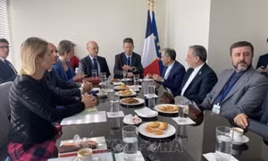 EU đưa ra biện pháp để Iran tránh nguy cơ bị tái áp đặt các lệnh trừng phạt