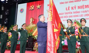 Tổng Bí thư Tô Lâm: Đẩy mạnh phát triển công nghiệp quốc phòng theo hướng chủ động, tự lực, tự cường, lưỡng dụng, hiện đại
