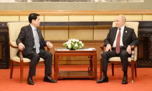 Chủ tịch nước Lương Cường hội kiến Tổng thống Liên bang Nga Vladimir Putin