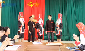 Xây dựng nền văn hóa giàu bản sắc