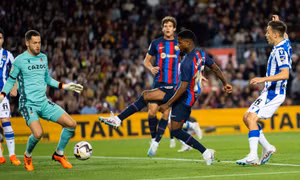 Yamal trở lại sân cỏ, chỉ 1 phút sau đã giúp Barcelona thắng ngược dòng