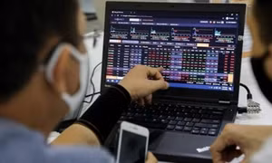 Bộ Tài chính bỏ đề xuất áp thuế 20% trên lãi chứng khoán và bất động sản