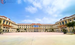 Niềm vui trường mới