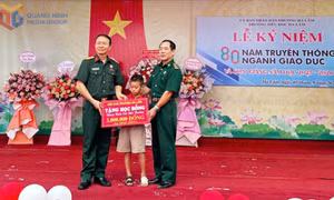 Hội CCB phường Hà Lầm trao học bổng cho học sinh khó khăn nhân dịp năm học mới