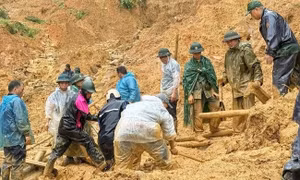 Sạt lở vùi lấp 4 người ở Lũng Cú
