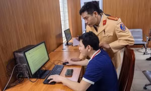 Thủ tướng quyết định giảm 30% phí, lệ phí đăng ký xe