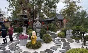 Trưng bày “Di sản văn hóa Việt Nam - Sức sống từ truyền thống đến hiện đại”
