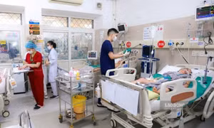 Bộ Y tế lên kế hoạch miễn viện phí, tăng khám sức khỏe định kỳ