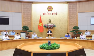 Thủ tướng: Kiên định mục tiêu tăng trưởng cao nhưng bền vững, ổn định và phát triển