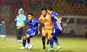 Thắng Quy Nhơn United 2 -1, Quảng Ninh FC giành 3 điểm đầu tiên